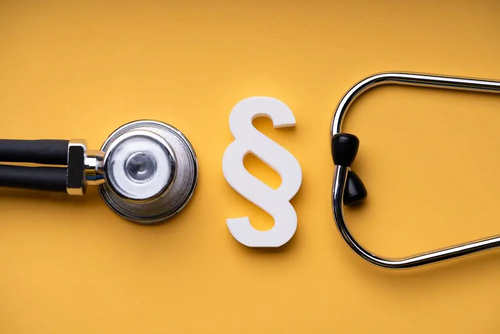 Paragraph und Stethoskop